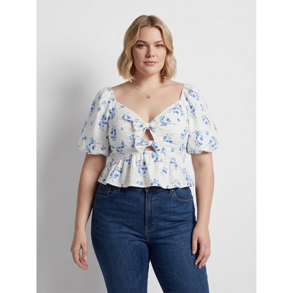 Band of the‎ Free Blue Floral Bow Front Puff Sleeve Peplum Crop Top Size L